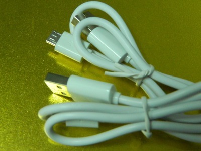 深圳市龍崗區創億電科通訊器材經營部供應各款亮面充電線